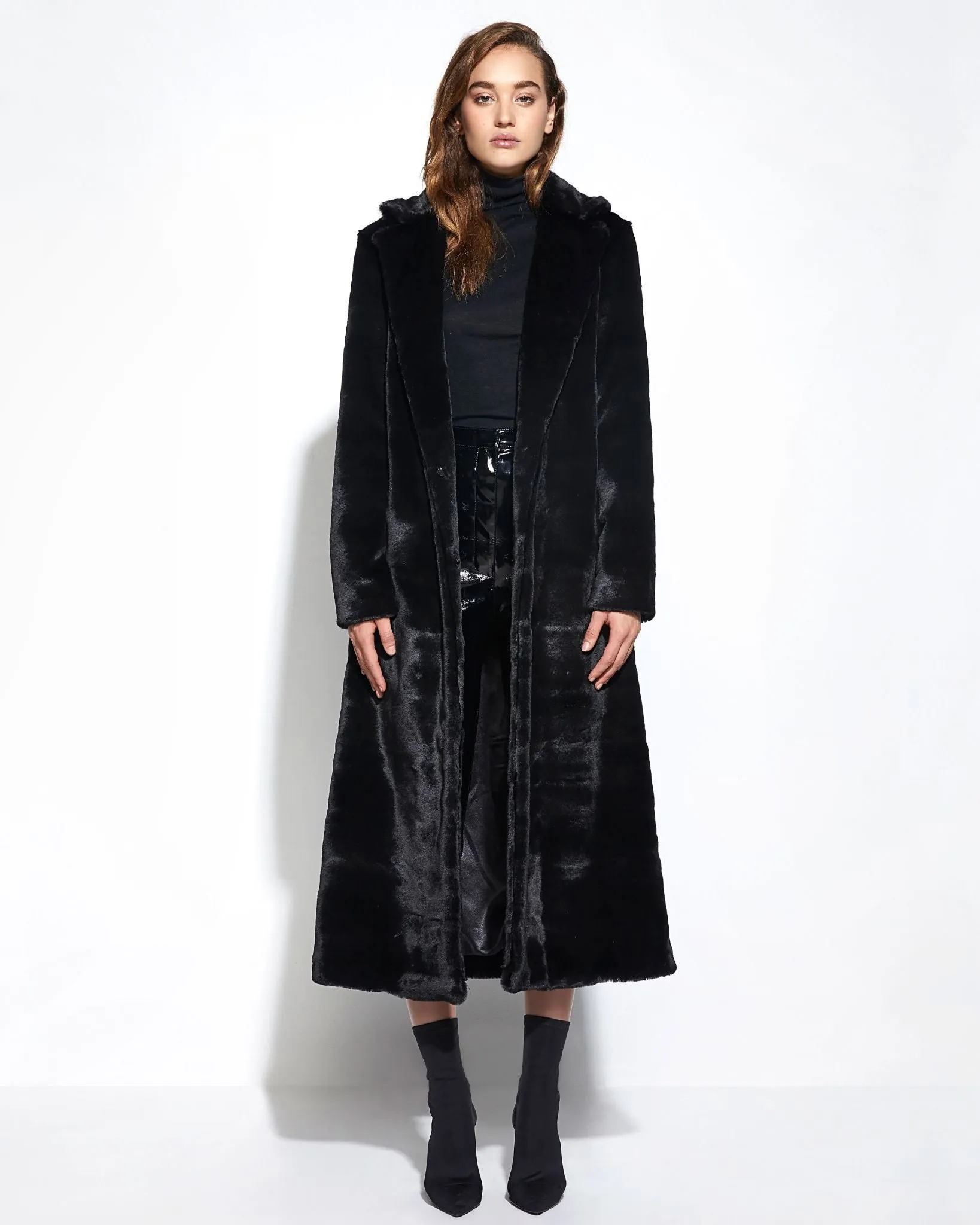 Black Bird Coat | Black