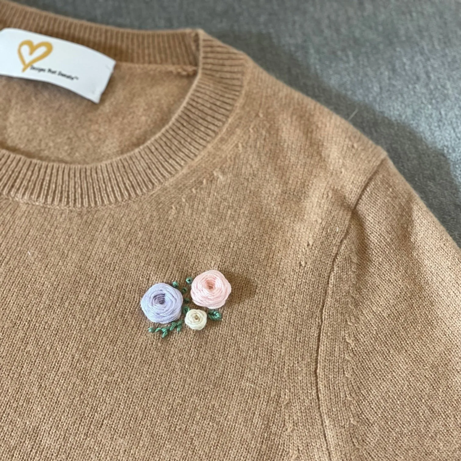 DTD Short Sleeve Cashmere Sweater with Hand Embroidered Florals