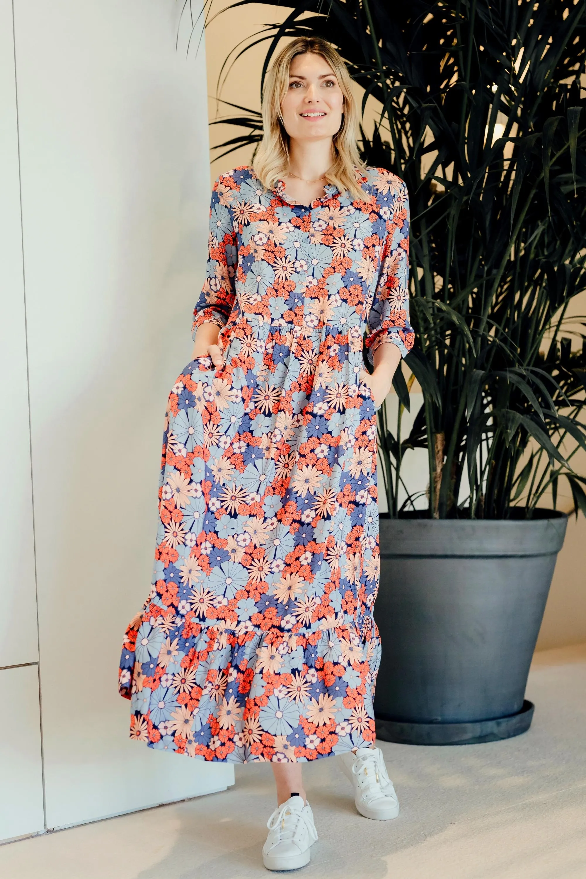 Lauren Maxi Smock Dress - Multi, Retro Floral