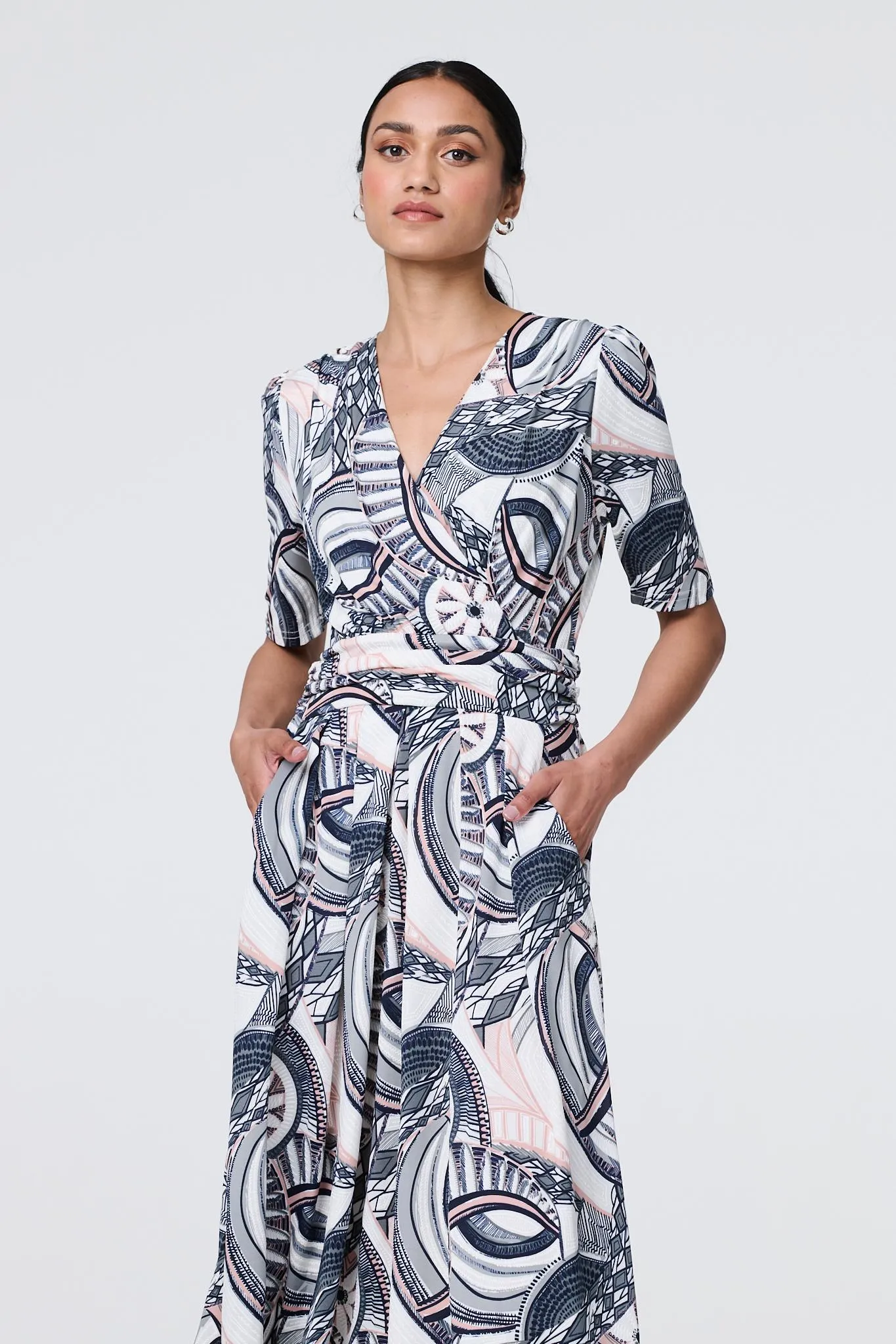 Printed 1/2 Sleeve Knee Length Wrap Dress