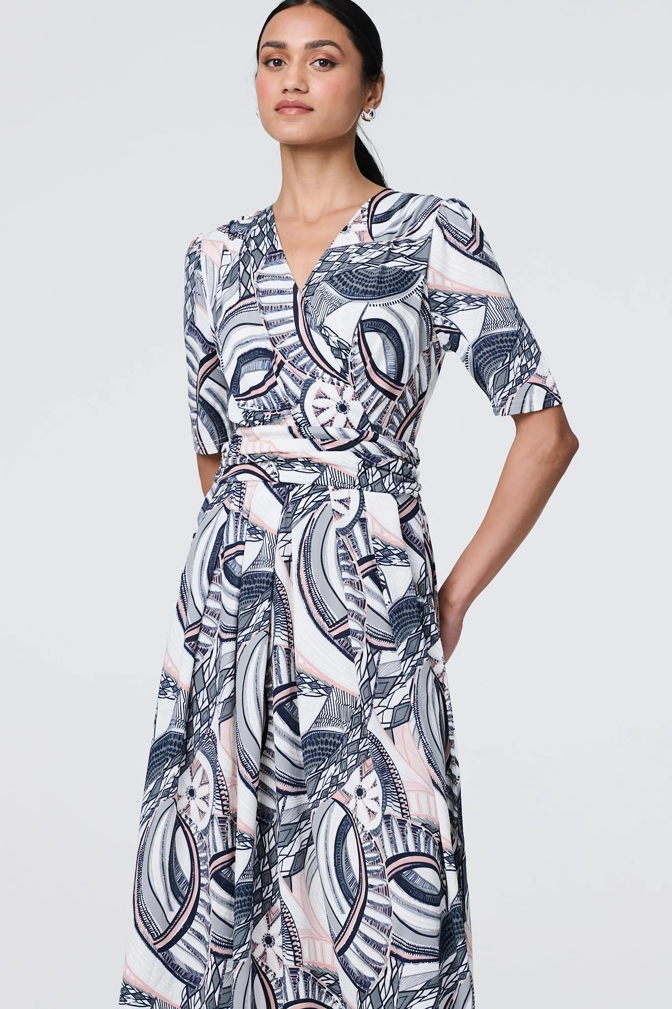 Printed 1/2 Sleeve Knee Length Wrap Dress