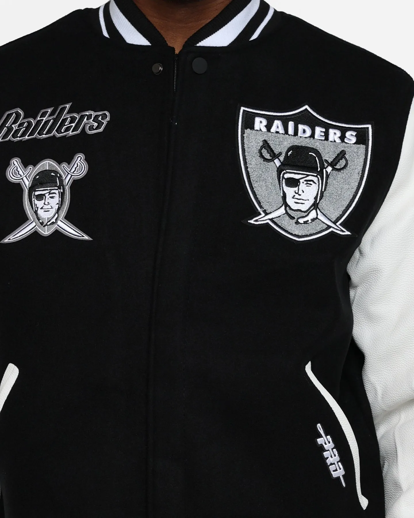 Pro Standard Oakland Raiders Wool Varsity Jacket Black/White