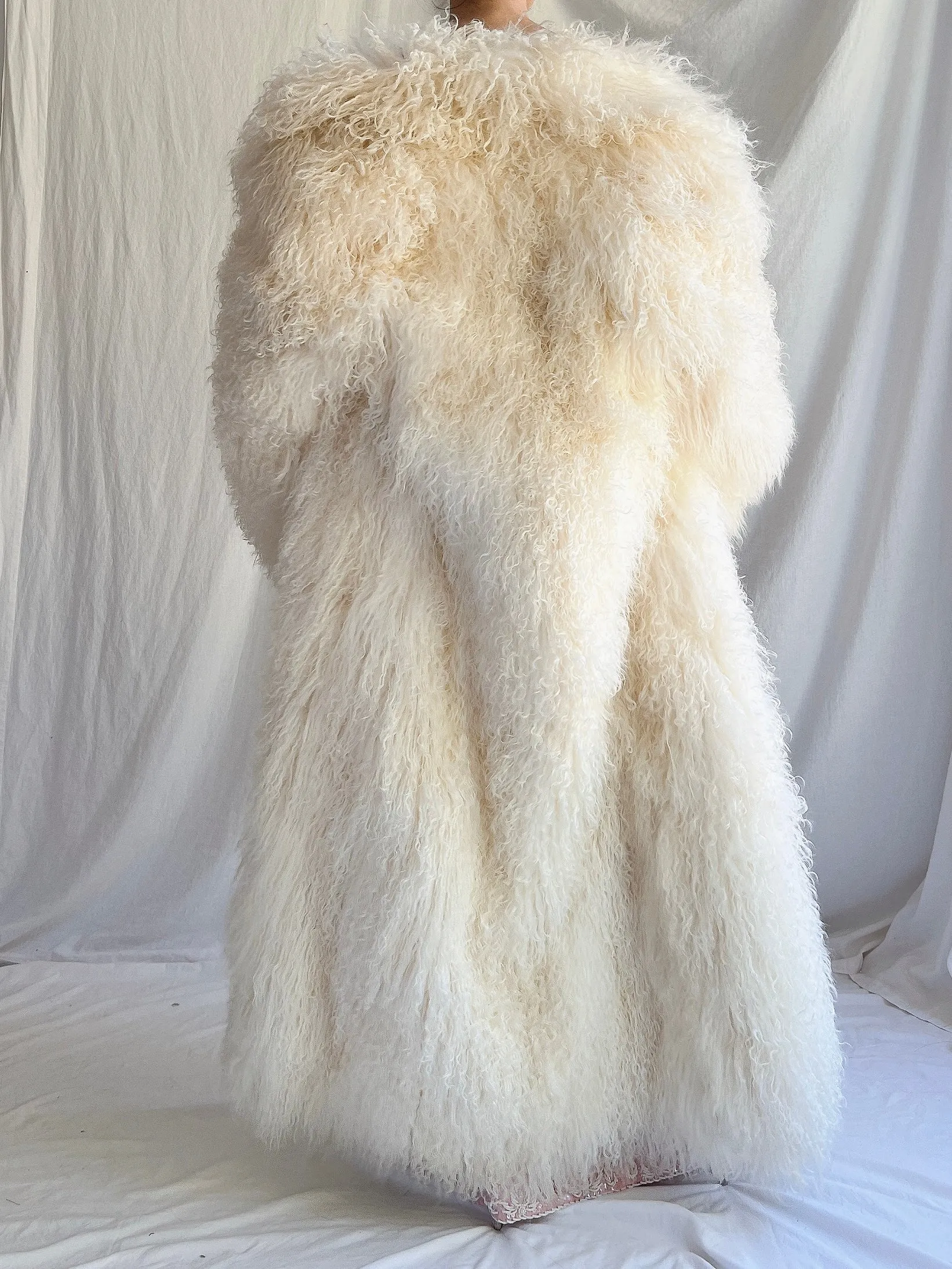 Vintage Mongolian Fur Coat - M